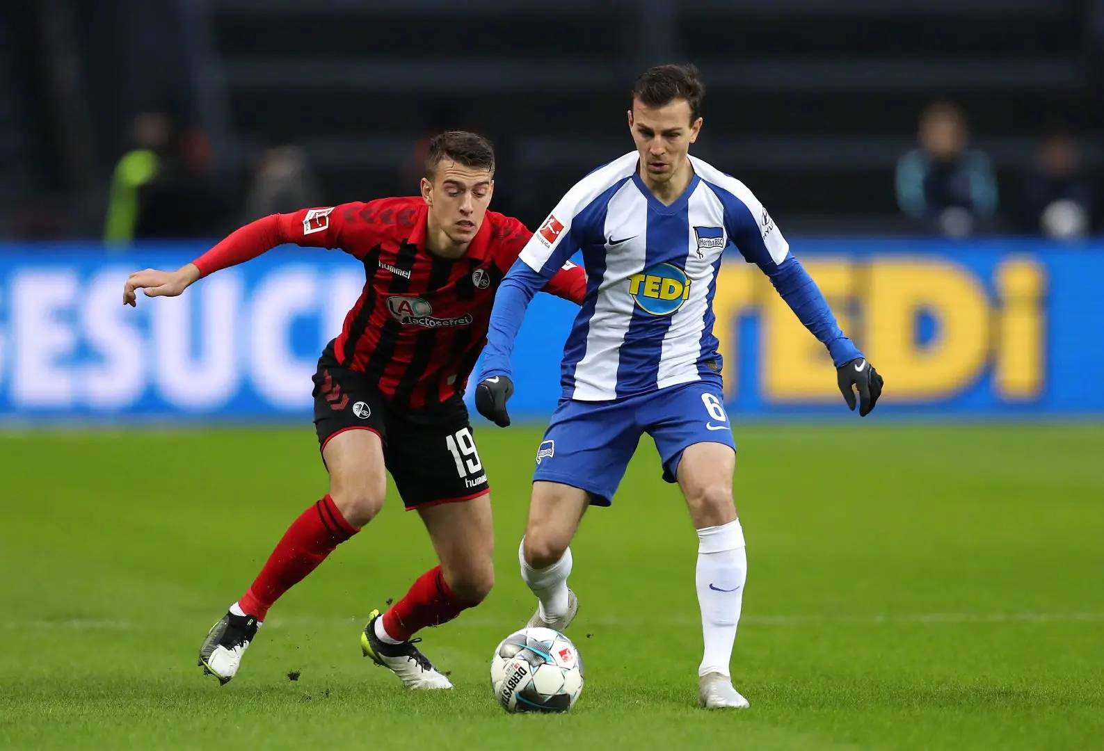 关于波尔沃鲁队不敌希腊,捷克队实力有限的信息 关于波尔沃鲁队不敌希腊,捷克队实力有限的信息